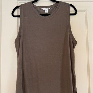 Athleta Womans Work Out Top Shirt Sleeveless Beige Brown Size L Large